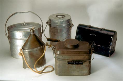 did they ban metal lunch box with thermos|the lunch box history.